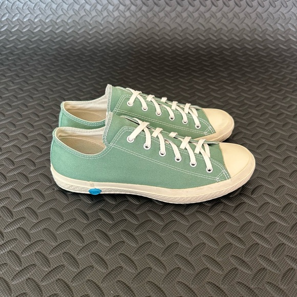 Shoes Like Pottery Low GREEN Cotton canvas sz US 8 Unisex Made n Japan Excellent - Picture 2 of 6